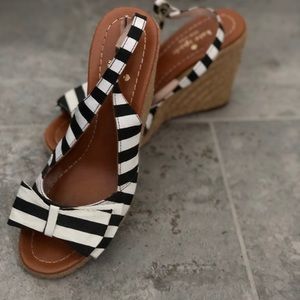 Like new! Kate Spade b&w striped wedge shoes